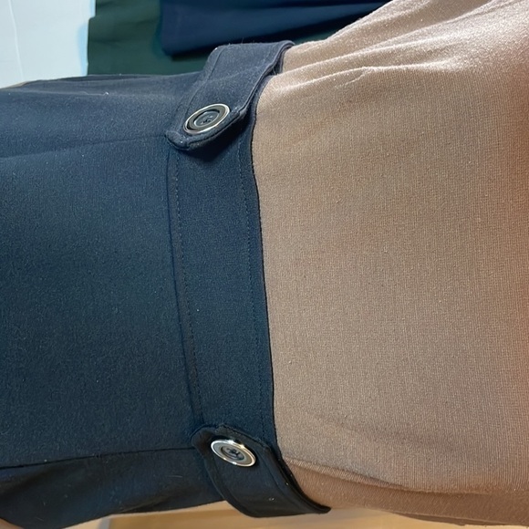 Liz Claiborne ~ Two Color Office Business Dress - Picture 8 of 10